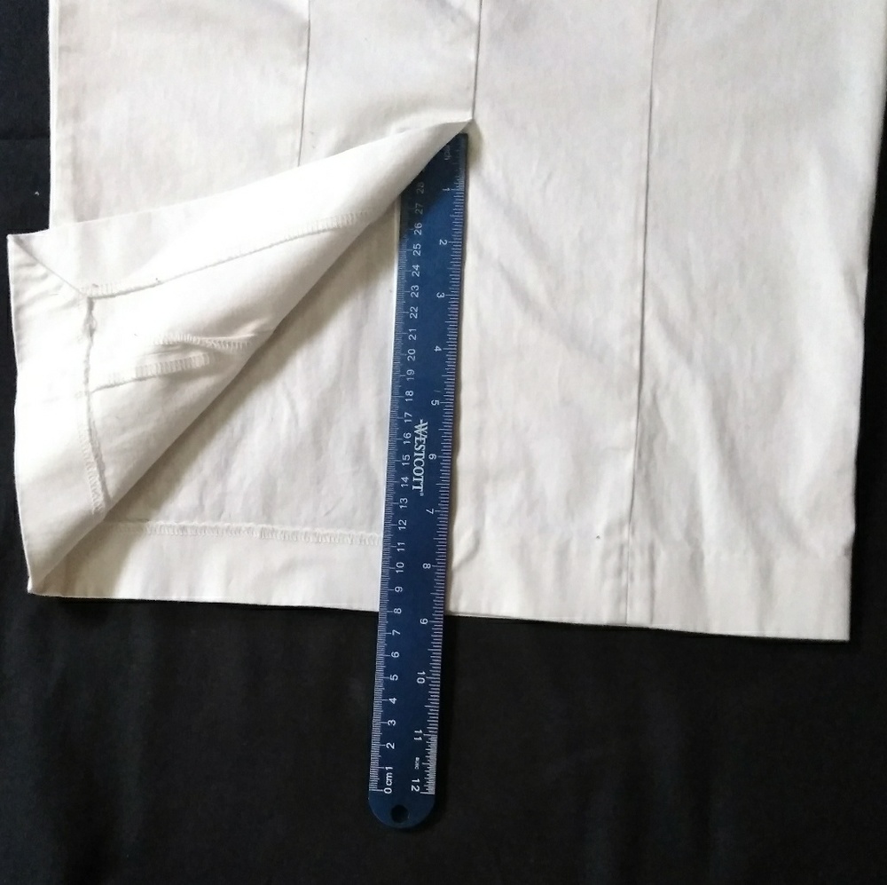 Skirt - Picture 4 of 5